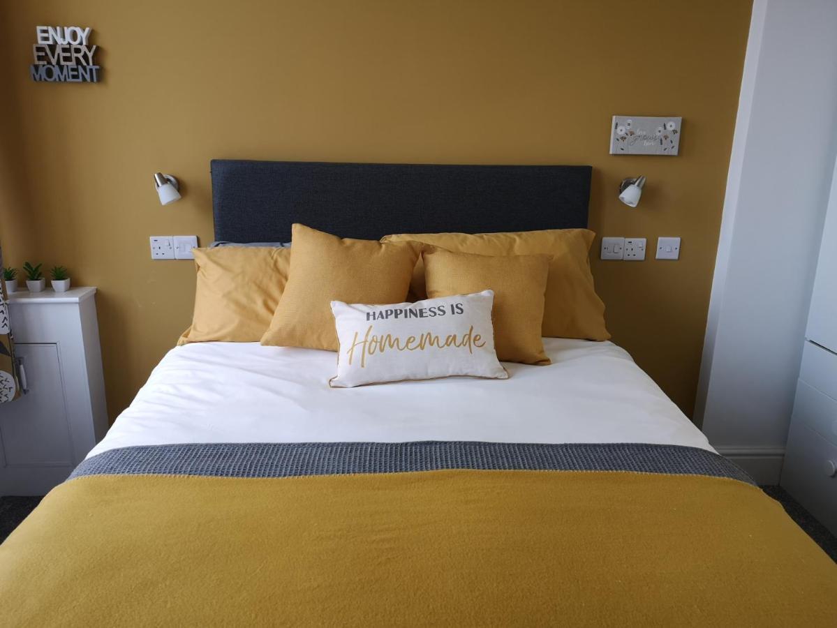 Double Ensuite Bedroom Near Edinburgh Κιρκάλντυ Εξωτερικό φωτογραφία